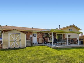 6212 S Ash Circle W, Centennial CO 80121