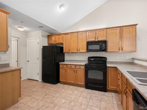 1995 S Espana Court C, Aurora CO 80013