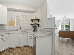 1672 W Canal Circle 411, Littleton CO 80120