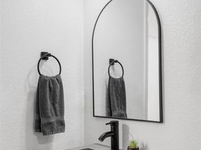 1129 S Kittredge Street, Aurora CO 80017