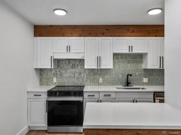 2500 S York Street 204, Denver CO 80210