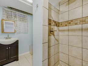 1147 S Kendall Court, Lakewood CO 80232