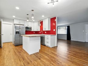 6948 W 70th Avenue, Arvada CO 80003