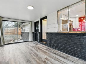 6948 W 70th Avenue, Arvada CO 80003