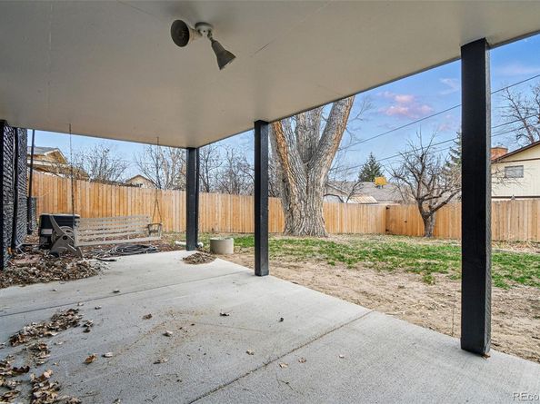 6948 W 70th Avenue, Arvada CO 80003