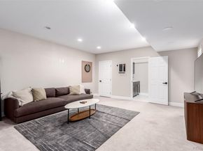 Undisclosed Address #4608846, Englewood CO 80110