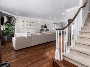 Undisclosed Address #4608846, Englewood CO 80110