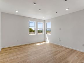 1422 Hudson Place, Longmont CO 80501