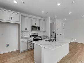 1422 Hudson Place, Longmont CO 80501