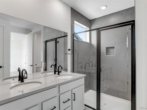 1422 Hudson Place, Longmont CO 80501