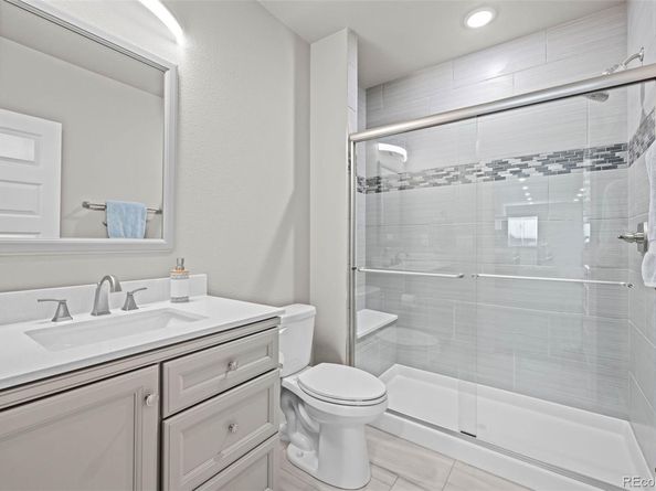 8172 S Langdale Way, Aurora CO 80016