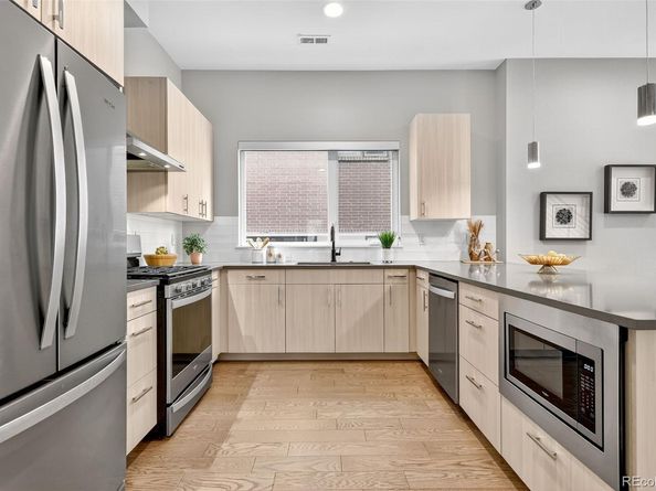 3360 W 38th Avenue 10, Denver CO 80211