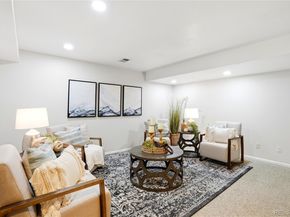 7522 S Monaco Way, Centennial CO 80112