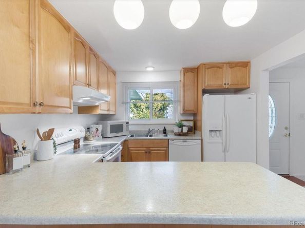 1099 S Garland Way, Lakewood CO 80226