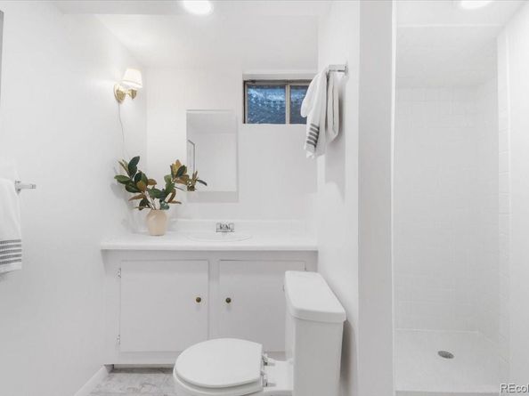 1099 S Garland Way, Lakewood CO 80226