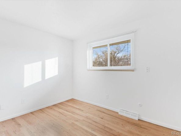 1099 S Garland Way, Lakewood CO 80226