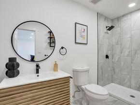 Undisclosed Address #4098168, Denver CO 80220