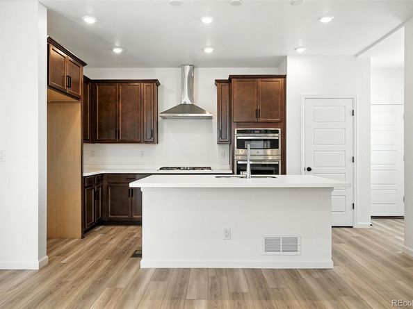 3297 N Duquesne Way, Aurora CO 80019