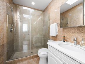 258 Victoria Street, San Francisco CA 94132