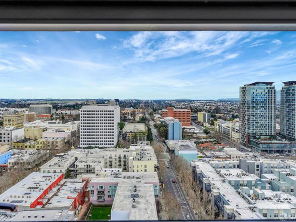 88 East San Fernando Street 2103, San Jose CA 95113