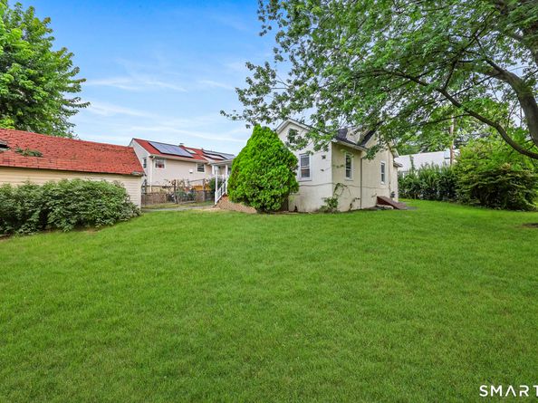 73 Carlson Avenue, Bridgeport CT 06606