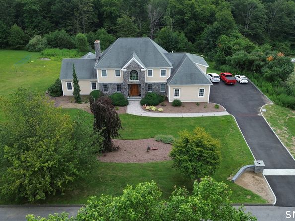 84 Mustang Drive, Monroe CT 06468