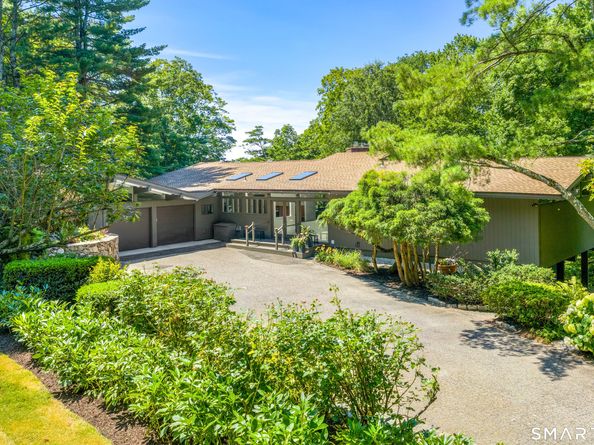 62 Wells Hill Road, Weston CT 06883