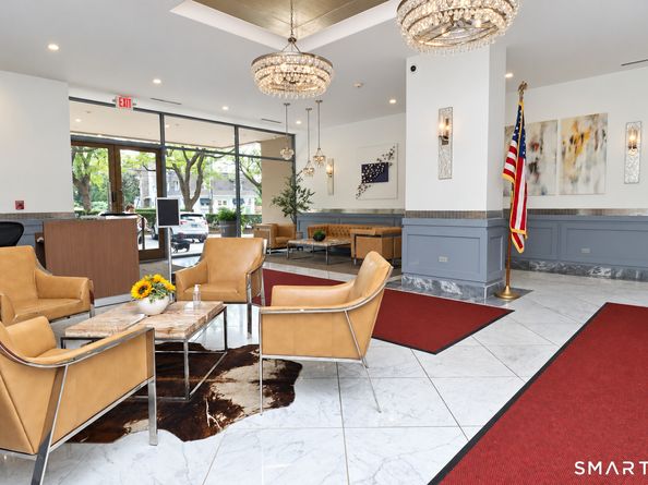 44 Strawberry Hill Avenue 8K, Stamford CT 06902