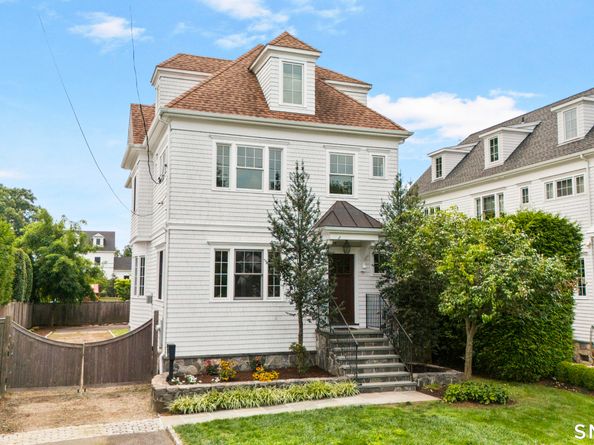 484 Rowland Road, Fairfield CT 06824
