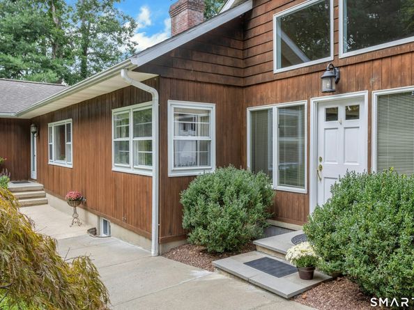 231 Skymeadow Drive, Stamford CT 06903