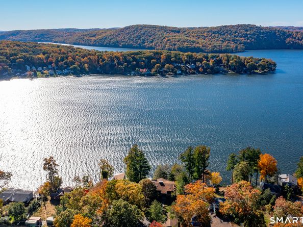 94 Forty Acre Mountain Road, Danbury CT 06811