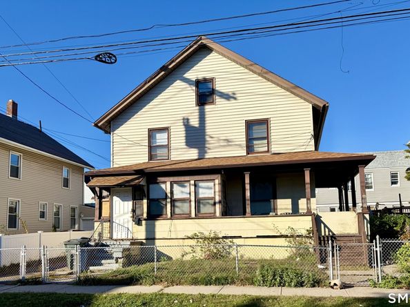 289 Ogden Street, Bridgeport CT 06608