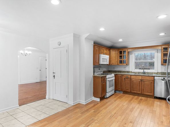 20 Georgetown Road, Weston CT 06883