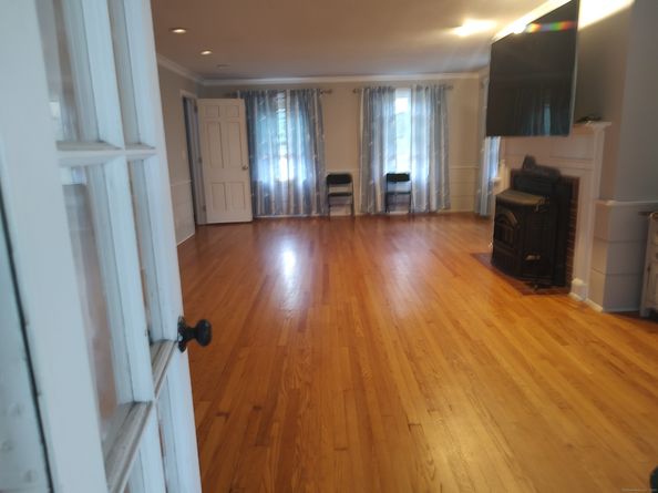 145 River Valley Road, Stratford CT 06614
