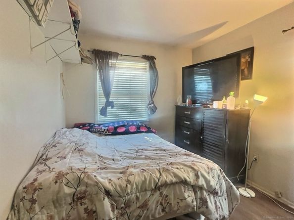 56 Bradley Place, Stamford CT 06905