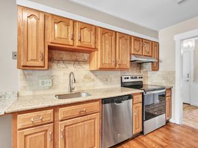 535 Narraganset Lane B, Stratford CT 06614