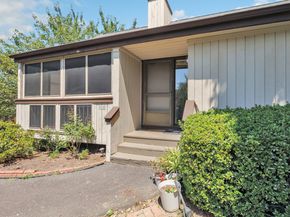 535 Narraganset Lane B, Stratford CT 06614