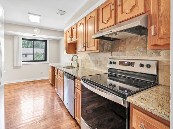 535 Narraganset Lane B, Stratford CT 06614