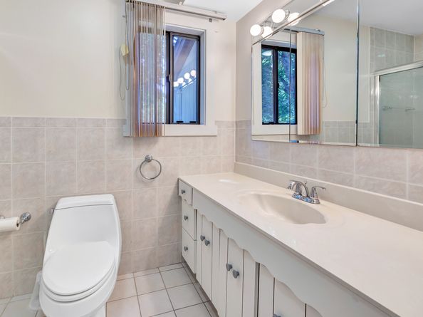 535 Narraganset Lane B, Stratford CT 06614