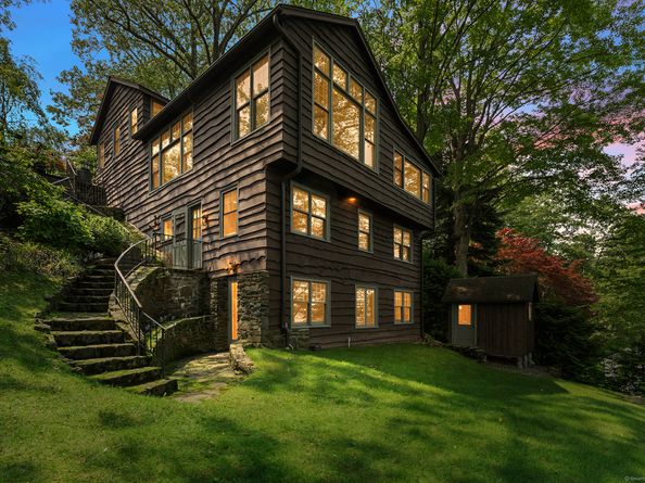 45 Lake Drive S, New Fairfield CT 06812