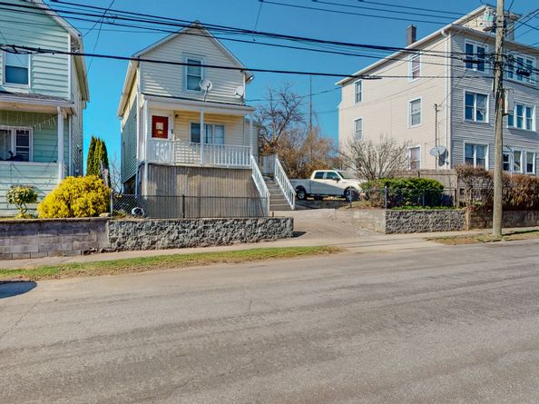 96 Davis Avenue, Bridgeport CT 06605