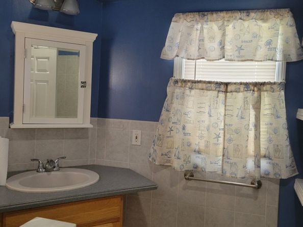 26 King Street, Shelton CT 06484