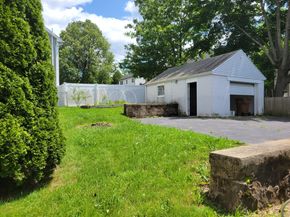 26 King Street, Shelton CT 06484