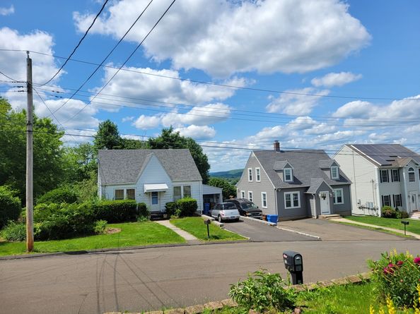 26 King Street, Shelton CT 06484