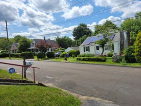 26 King Street, Shelton CT 06484