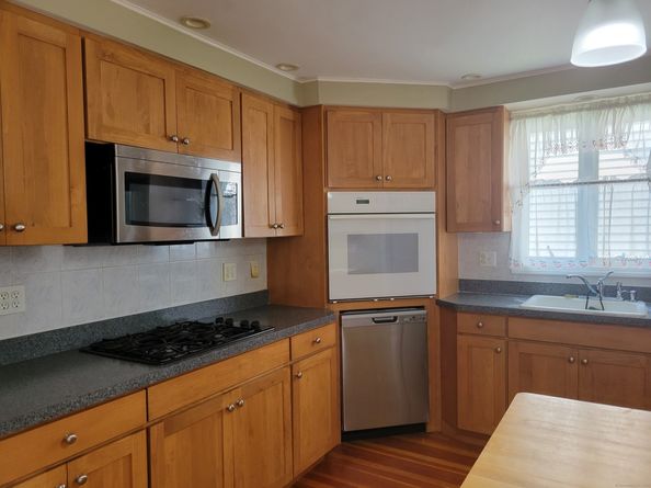 26 King Street, Shelton CT 06484