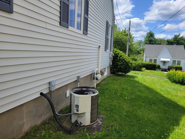 26 King Street, Shelton CT 06484