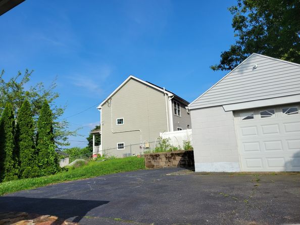 26 King Street, Shelton CT 06484