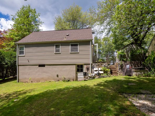 13 Joemar Road, Norwalk CT 06854