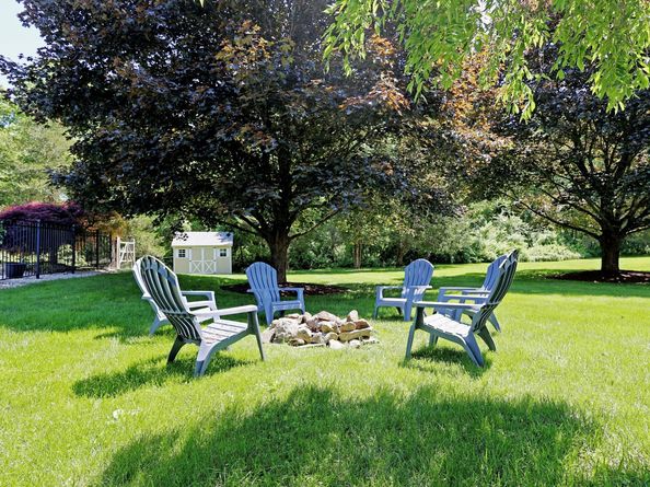 108 Northwood Drive, Easton CT 06612